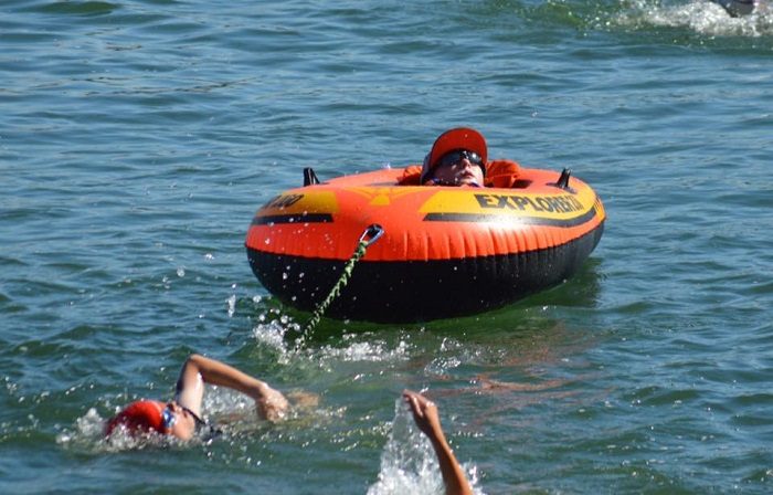 Noah and Lucas Aldrich compete in the water