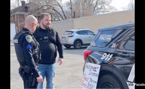 Pro-lifer arrested for protest outside abortion business